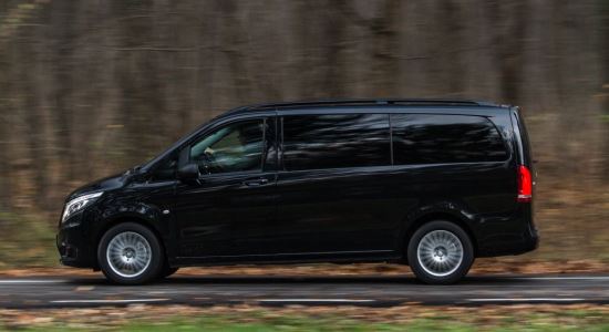 budapest airport taxi transfer by mercedes vito business minivan